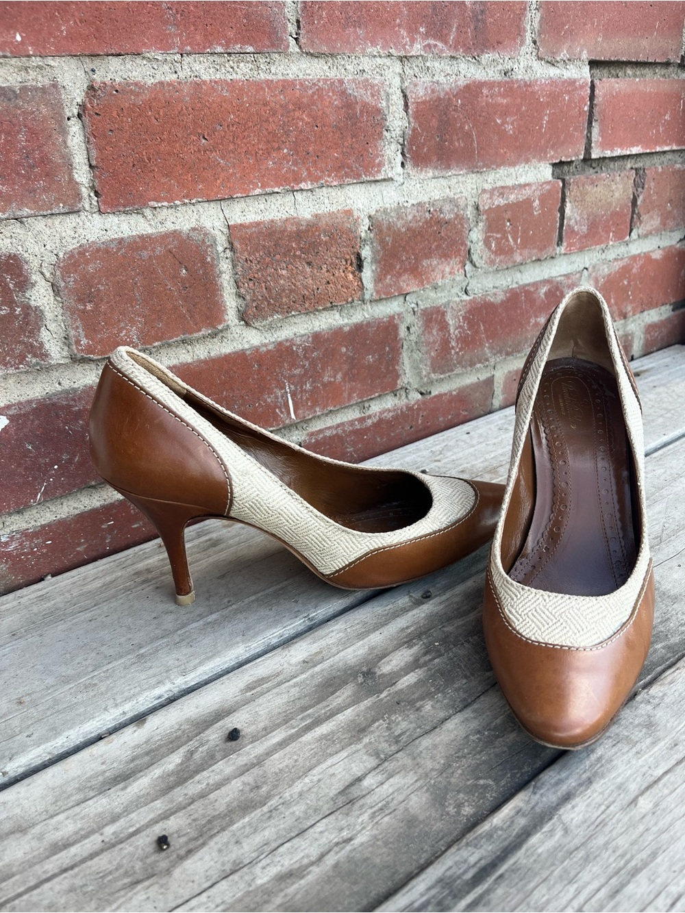 Vintage Brooks Brothers Brown and Cream Made in Italy Leather Heeled Pumps